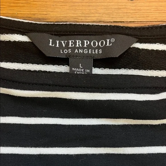Liverpool los Angeles Navy and White Striped Long Sleeve Tee NWT - Picture 2 of 3